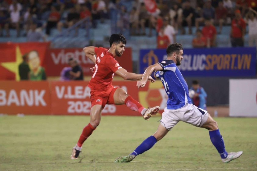 Trực tiếp Viettel 0-0 Becamex TPHCM: Chủ nhà tấn công 695231