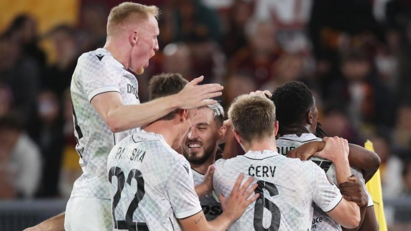 Europa League hôm nay 24/10: Aston Villa gây sốc, Nottingham Forest thắng dễ 727599