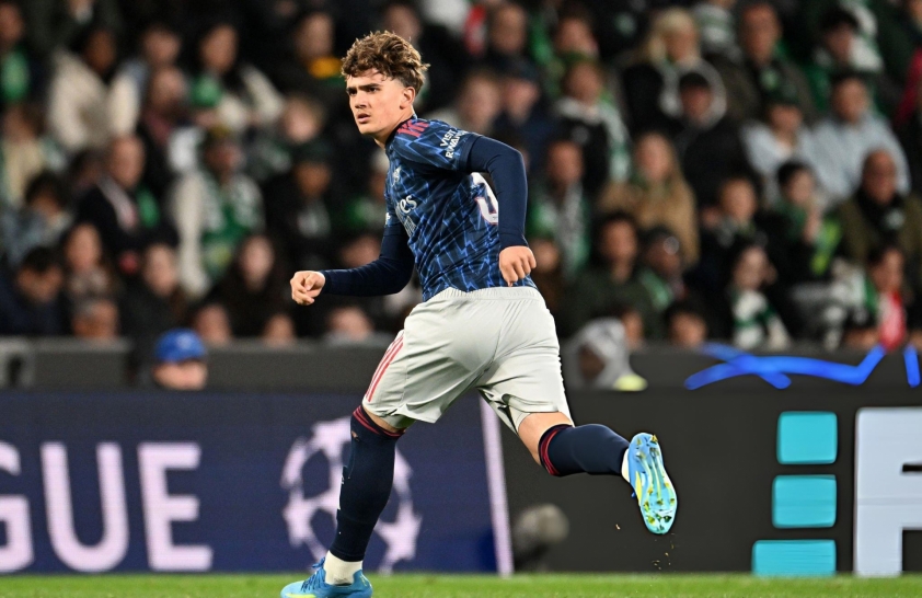 Thần đồng 2k10 của Arsenal lập kỷ lục 'động trời' tại Champions League 818407